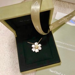 Van Cleef & Arpels necklace best replica