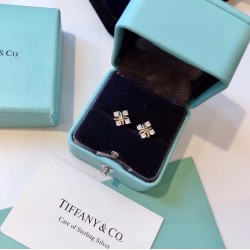 Tiffany Earstuds best replica