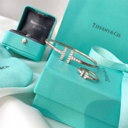 Tiffany bracelet best replica size 17cm and 19cm