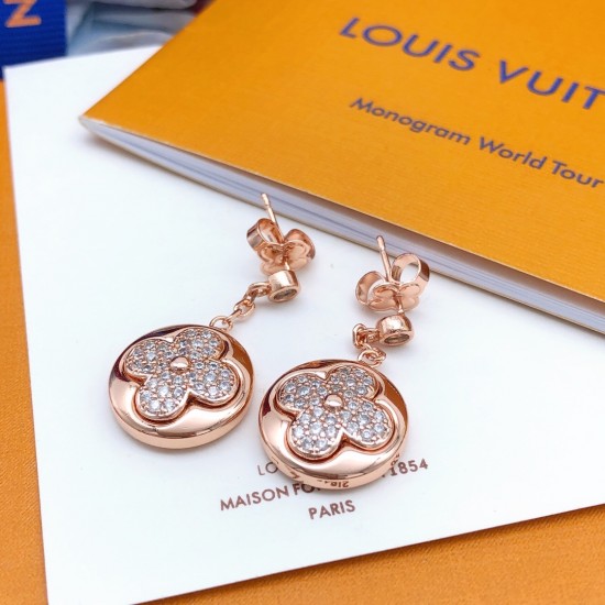 Louis Vuitton Earstuds best replica 