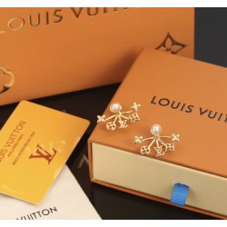 Louis Vuitton Earstuds best replica 