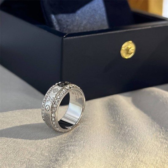 Louis Vuitton Ring best replica size 6 7 8