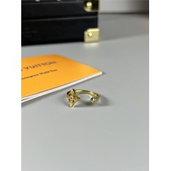 Louis Vuitton Ring best replica size 6 7 8