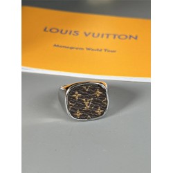 Louis Vuitton Ring best replica size 6 7 8