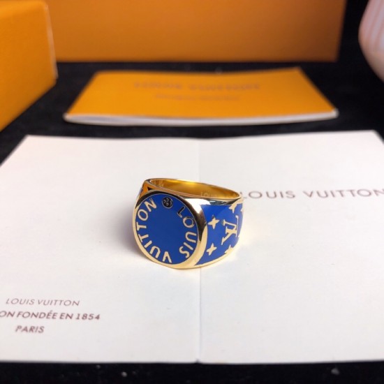 Louis Vuitton Ring best replica size 6 7 8