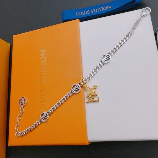 Louis Vuitton chain bracelet best replica