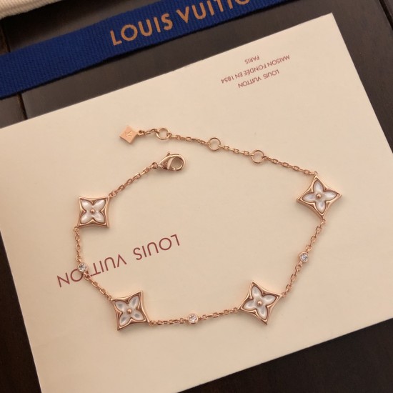 Louis Vuitton chain bracelet best replica