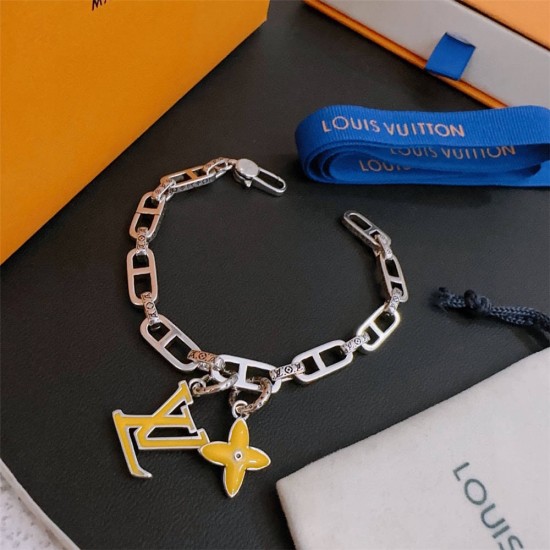 Louis Vuitton chain bracelet best replica