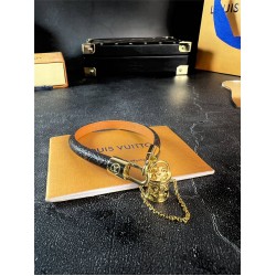 Louis Vuitton bracelet best replica size 17cm and 19cm 