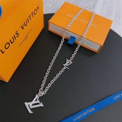 Louis Vuitton necklace best replica 