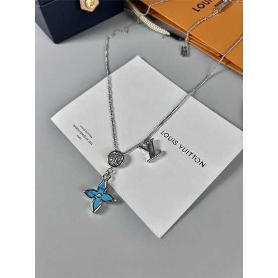 Louis Vuitton necklace best replica 