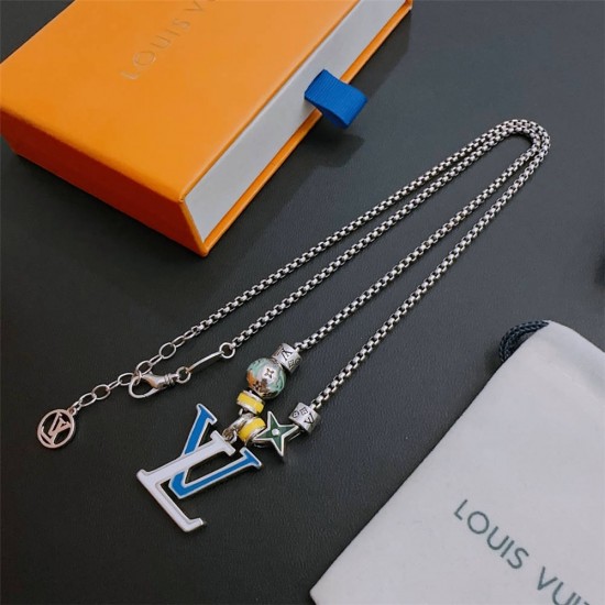 Louis Vuitton necklace best replica 