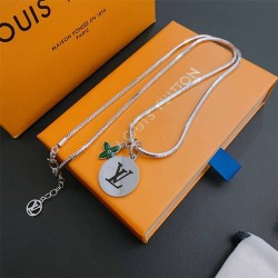 Louis Vuitton necklace best replica 