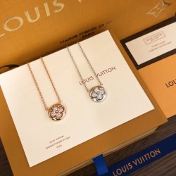 Louis Vuitton necklace best replica 