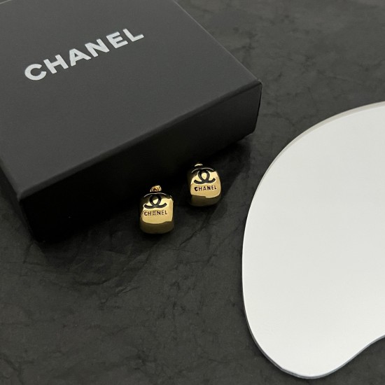 Chanel Earstuds best replica 