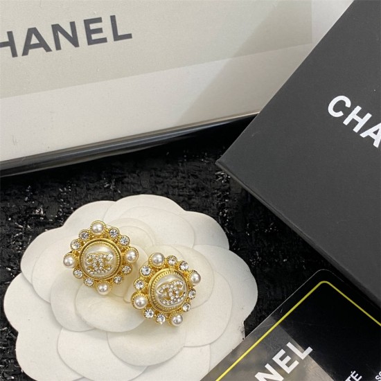 Chanel Earstuds best replica 