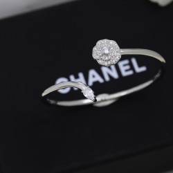 Chanel bracelet best replica size 17cm and 19cm