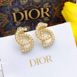 Dior Earstuds best replica