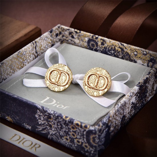 Dior Earstuds best replica