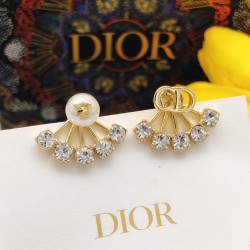 Dior Earstuds best replica