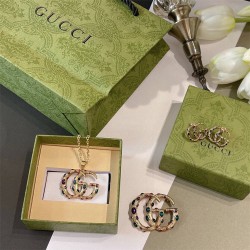 Gucci Earstuds best replica