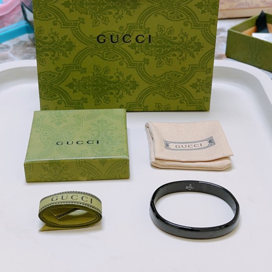 Gucci Bracelet best replica size 17cm and 19cm