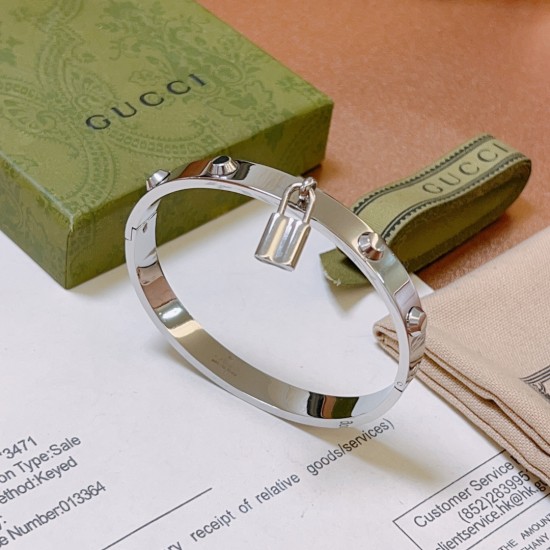 Gucci Bracelet best replica size 17cm and 19cm