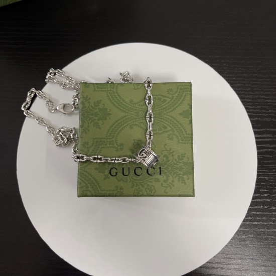 Gucci Necklace best replica