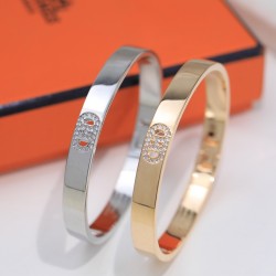 Hermes Bracelet best replica  size 17cm and 19cm