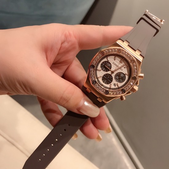 Audemars Piguet Women's Watches with Swiss movement