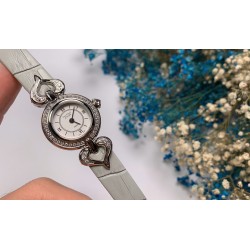 Van Cleef & Arpels Women's Watches with Swiss movement