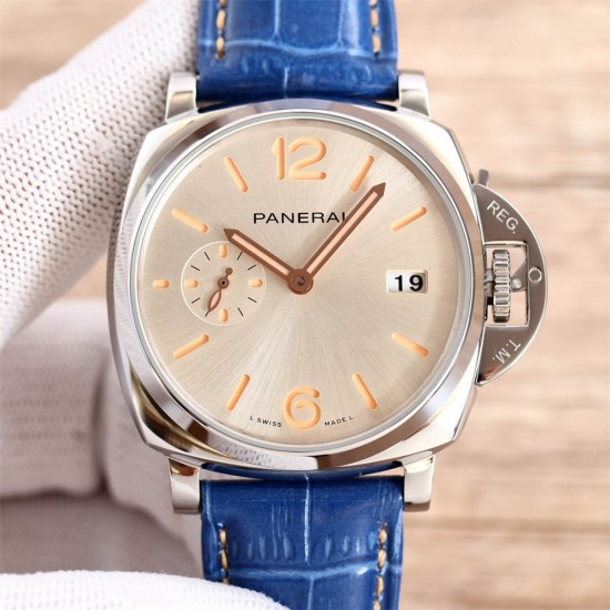 Panerai Luminor Due with Swiss movement