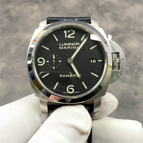 Panerai Luminor Marina with Swiss movement