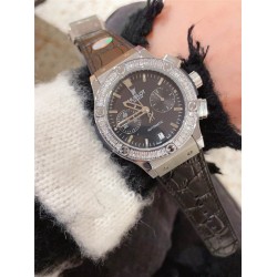 Hublot  Women's Watch with Swiss movement