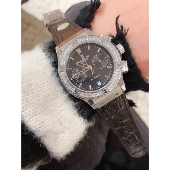 Hublot  Women's Watch with Swiss movement