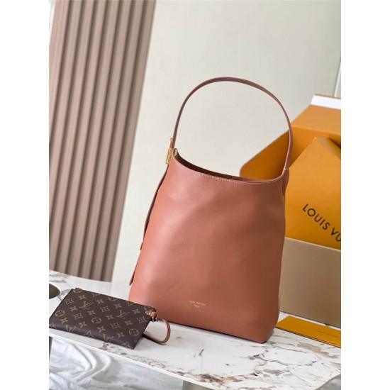 Louis Vuitton Low Key Hobo  M24974 31*35*18cm