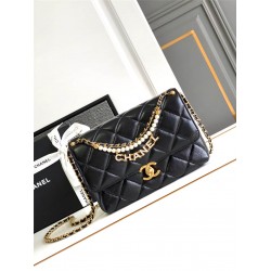 CHANEL classic flap  22 X 14.5 X 11cm 2025 new