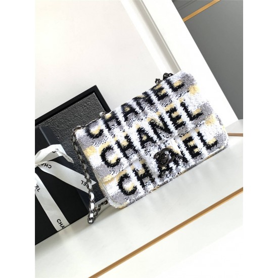 Chanel 24S classic flap 20cm 2025 new