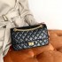 Chanel 2.55 reissue A37586，24cm A37587，28cm，