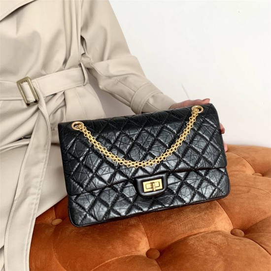 Chanel 2.55 reissue A37587，28cm