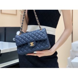 Chanel Cf 1113 Size 23cm