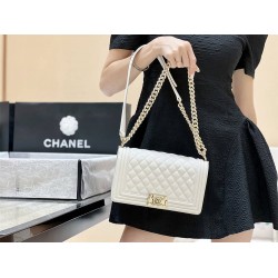 Chanel Leboy 67086 Size 25cm