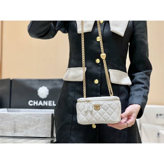 Chanel 2023 SS Vanity AP3204 Size 17cm