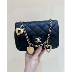 Chanel 22b  Size 12*19*7cm