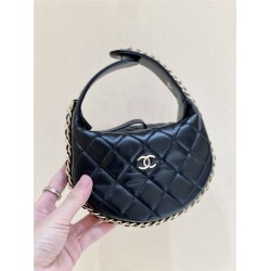 Chanel 23C 3095 Size 16*16*5.5cm