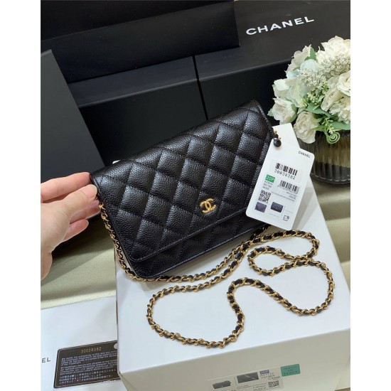 Chanel WOC size 19cm,