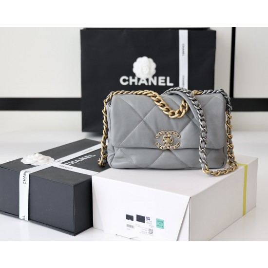 Chanel 19 bag 1160 Size 26cm