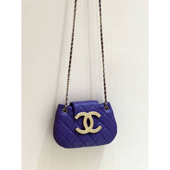 Chanel AS4609 Size: 14*21*5cm