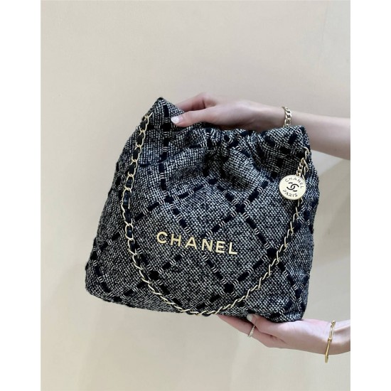 Chanel 22K 3260 size 35*37*7cm