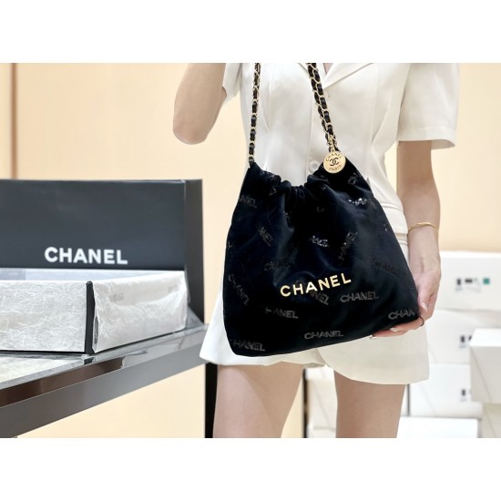 Chanel 22K 3260 size 35*37*7cm